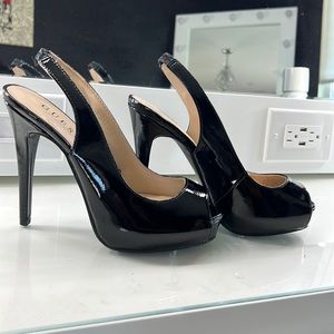 Black Guess Sling Back heel pumps